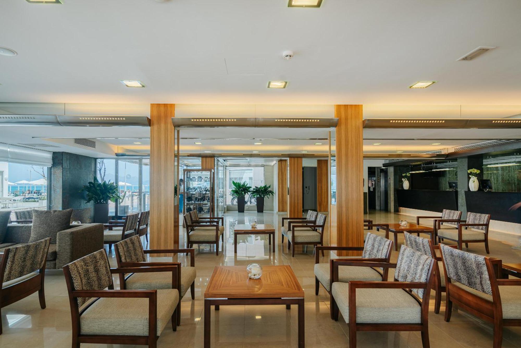 Hotel Thb Gran Bahia กันปิกาฟอร์ต ภายนอก รูปภาพ